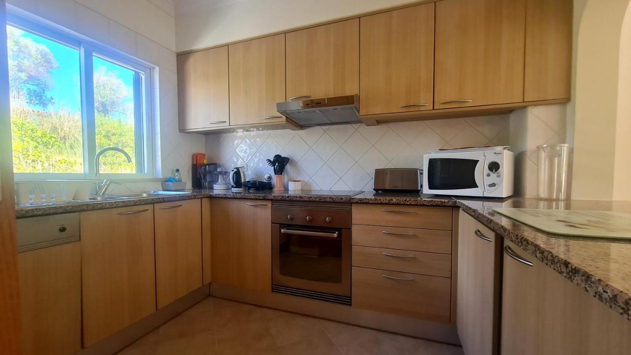 Green And Blue View Apartment อัลบูเฟรา ภายนอก รูปภาพ