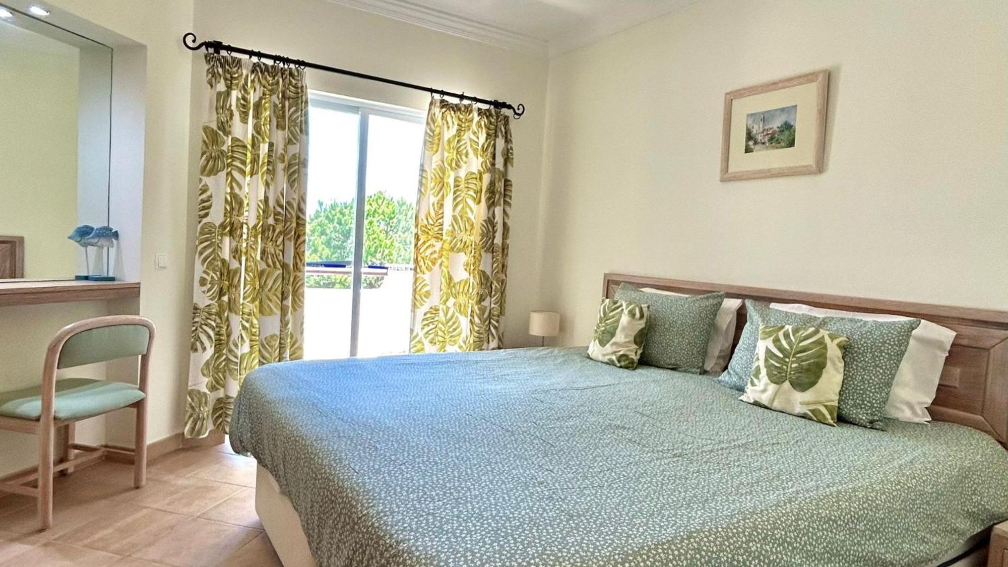 Green And Blue View Apartment อัลบูเฟรา ภายนอก รูปภาพ